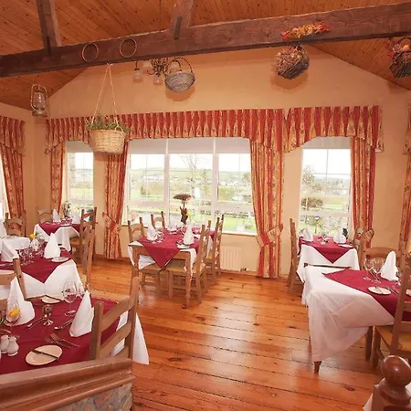 Πανσιόν Hillview House, Donegal Town Ντόνεγκαλ